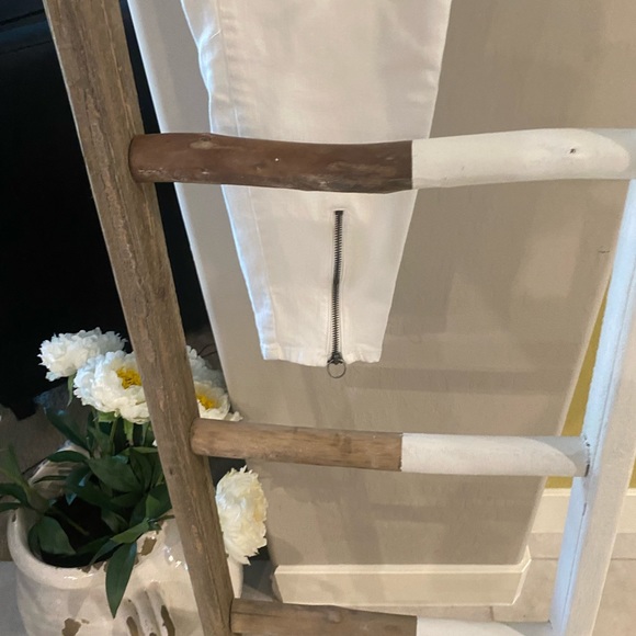 William Rast denim - Picture 2 of 2